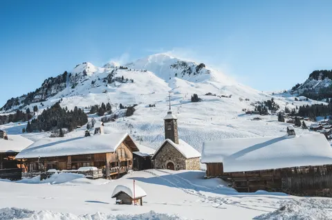 Swiss Alps 4K Wallpaper · mountains · 3840×2555