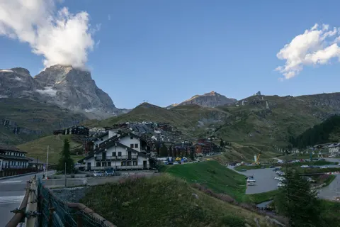 Swiss Alps 4K Wallpaper · mountains · 3840×2560