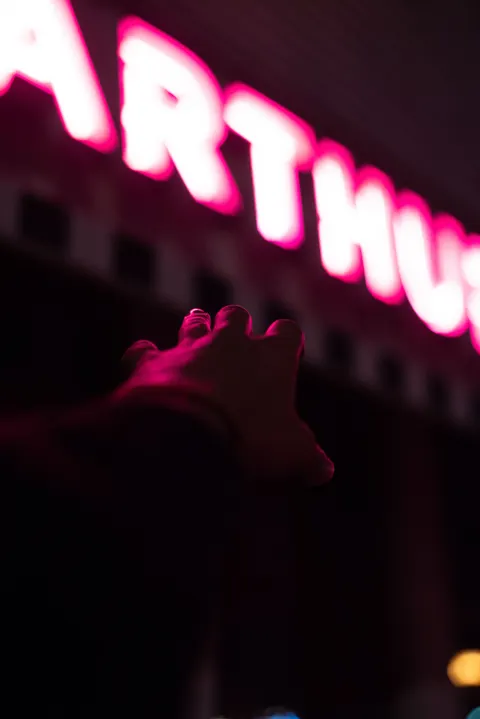 Neon Glow Phone Wallpaper · cyber · 1440×2157