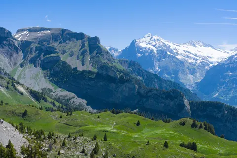 Swiss Alps 4K Wallpaper · mountains · 3840×2558