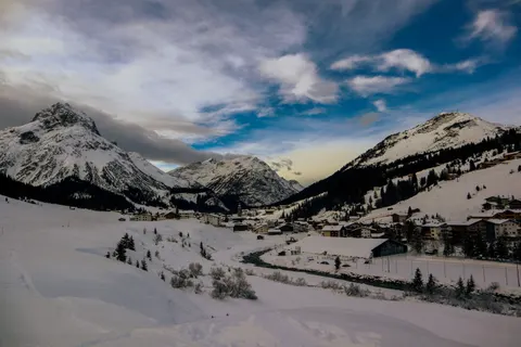 Swiss Alps 4K Wallpaper · mountains · 3840×2560