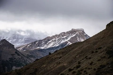 Patagonia 4K Wallpaper · mountains · 3840×2560