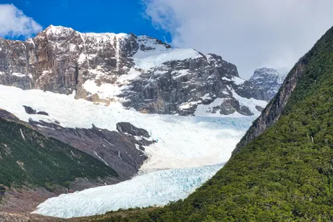 Patagonia 4K Wallpaper · mountains · 3840×2560