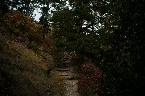 Mountain Trail 4K Wallpaper · mountains · 3840×2560