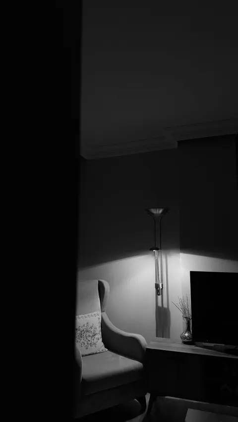 LED Room Phone Wallpaper · cyber · 1440×2560