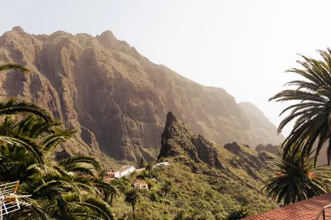 Volcanic Peak 4K Wallpaper · mountains · 3840×2560
