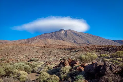Volcanic Peak 4K Wallpaper · mountains · 3840×2564