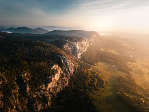 Golden Peak 4K Wallpaper · mountains · 3840×2880