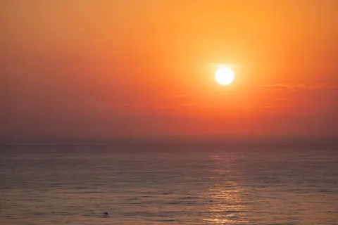 Ocean Sunset 4K Wallpaper · ocean · 3840×2561