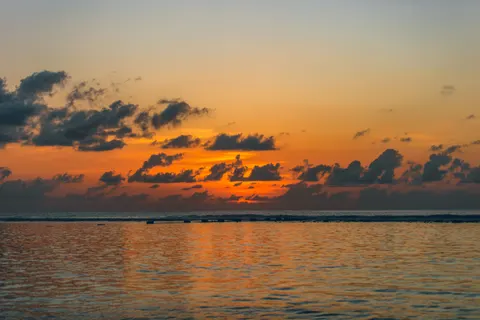 Ocean Sunset 4K Wallpaper · ocean · 3840×2560