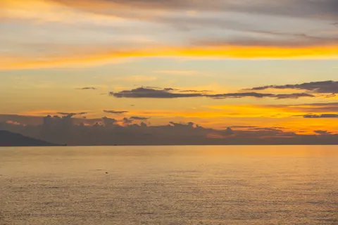 Ocean Sunset 4K Wallpaper · ocean · 3840×2560