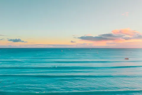 Ocean Sunset 4K Wallpaper · ocean · 3840×2558