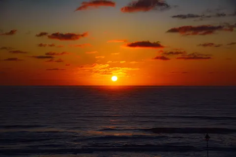Ocean Sunset 4K Wallpaper · ocean · 3840×2560