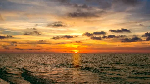 Ocean Sunset 4K Wallpaper · ocean · 3840×2160