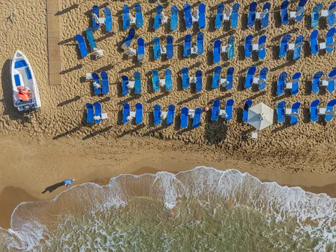 Beach from Above 4K Wallpaper · ocean · 3840×2880