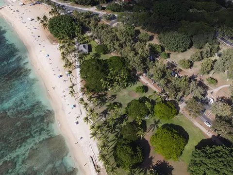 Beach from Above 4K Wallpaper · ocean · 3840×2880