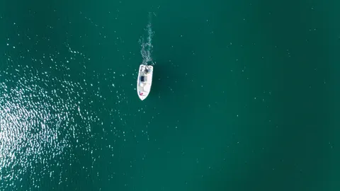 Beach from Above 4K Wallpaper · ocean · 3840×2160