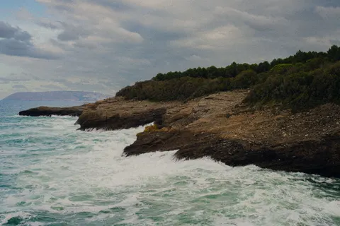 Stormy Sea 4K Wallpaper · ocean · 3840×2560