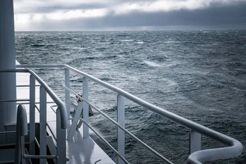 Stormy Sea 4K Wallpaper · ocean · 3840×2560