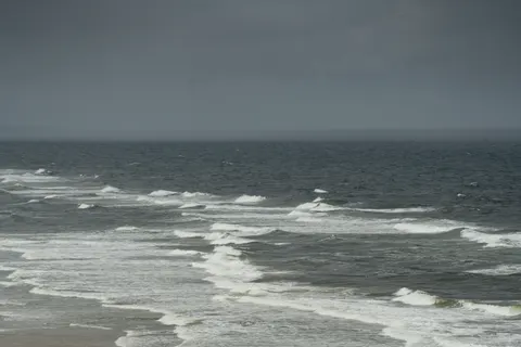 Stormy Sea 4K Wallpaper · ocean · 3840×2560