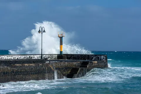 Stormy Sea 4K Wallpaper · ocean · 3840×2560