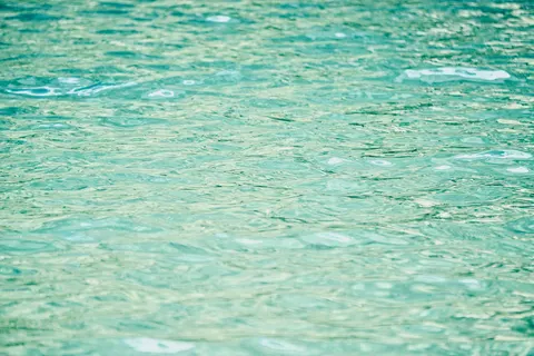 Clear Lagoon 4K Wallpaper · ocean · 3840×2560