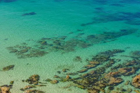 Clear Lagoon 4K Wallpaper · ocean · 3840×2560