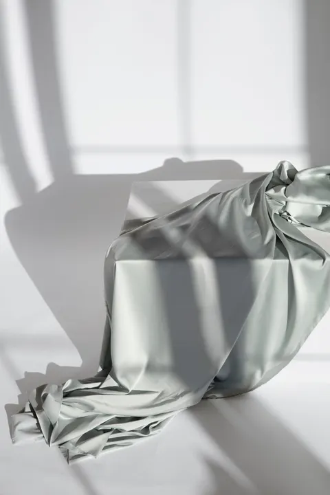 Silk Folds Phone Wallpaper · marble · 1440×2160