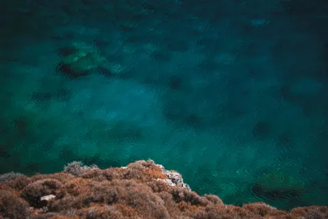 Clear Lagoon 4K Wallpaper · ocean · 3840×2560