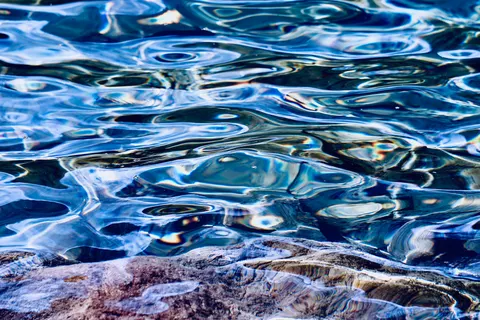 Clear Lagoon 4K Wallpaper · ocean · 3840×2560