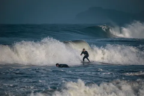 Surf Wave 4K Wallpaper · ocean · 3840×2560
