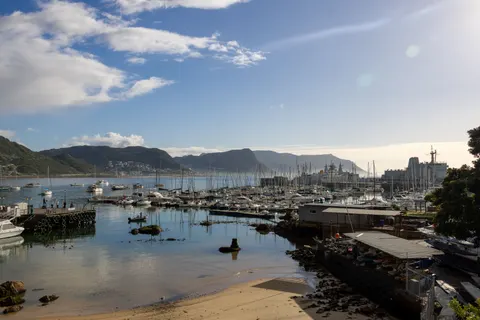 Coastal Harbor 4K Wallpaper · ocean · 3840×2561