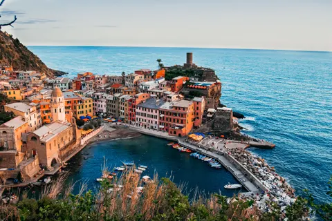 Coastal Harbor 4K Wallpaper · ocean · 3840×2560