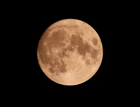 Full Moon 4K Wallpaper · space · 3840×2923