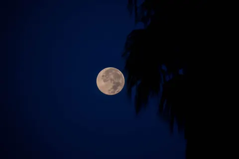 Full Moon 4K Wallpaper · space · 3840×2560