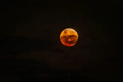 Full Moon 4K Wallpaper · space · 3840×2560