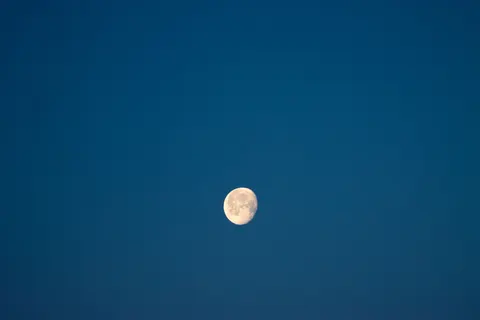 Full Moon 4K Wallpaper · space · 3840×2560