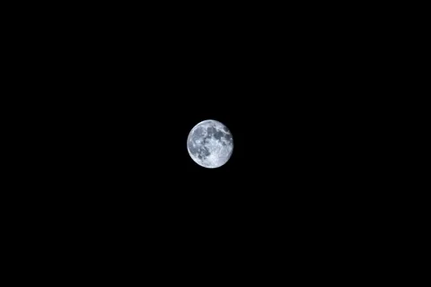 Full Moon 4K Wallpaper · space · 3840×2560