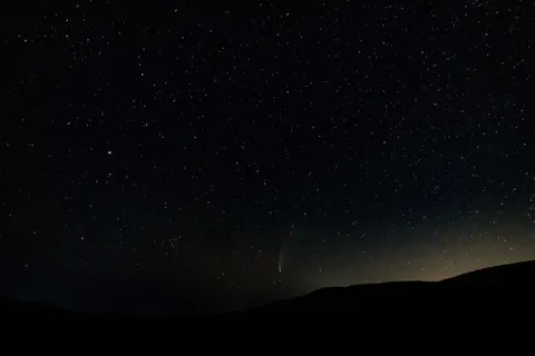 Meteor Shower 4K Wallpaper · space · 3840×2560