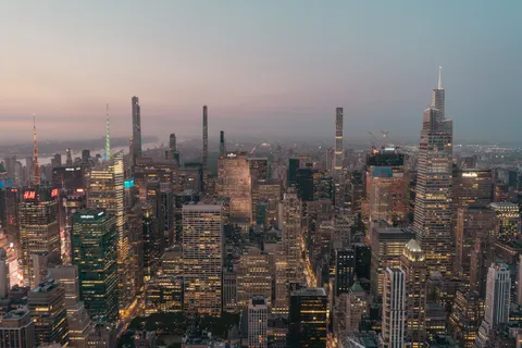 New York Skyline 4K Wallpaper · city · 3840×2560