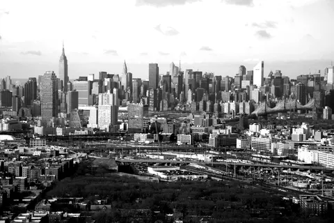 New York Skyline 4K Wallpaper · city · 3840×2560