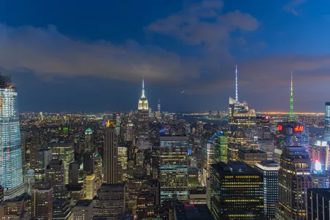 New York Skyline 4K Wallpaper · city · 3840×2560