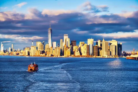 New York Skyline 4K Wallpaper · city · 3840×2560