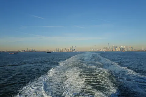 New York Skyline 4K Wallpaper · city · 3840×2556