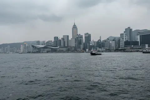 Hong Kong Night 4K Wallpaper · city · 3840×2561