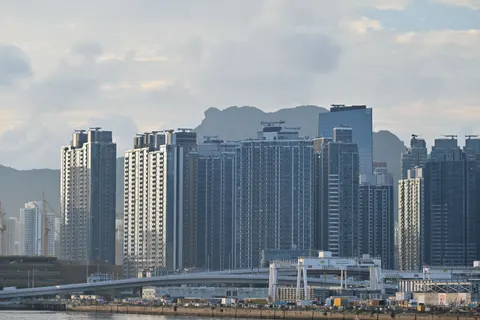 Hong Kong Night 4K Wallpaper · city · 3840×2563