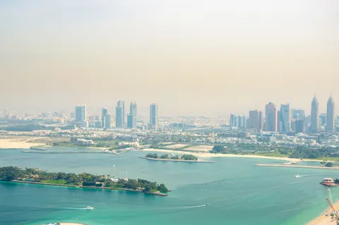 Dubai Skyline 4K Wallpaper · city · 3840×2553