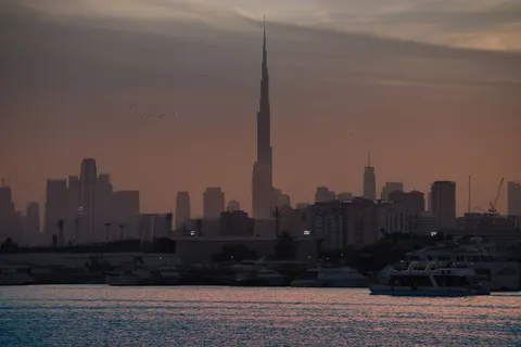 Dubai Skyline 4K Wallpaper · city · 3840×2560