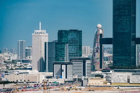 Dubai Skyline 4K Wallpaper · city · 3840×2555