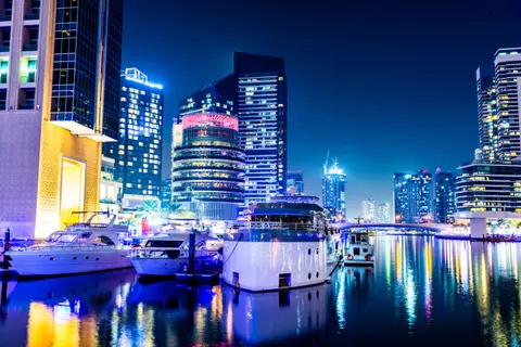 Dubai Skyline 4K Wallpaper · city · 3840×2560